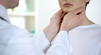 Causes et traitement des maux de gorge